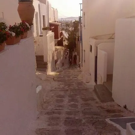 ペンション デラ ノンナ 3* Mykonos Town