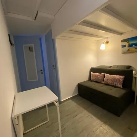 ゲストハウス ペンション デラ ノンナ Mykonos Town