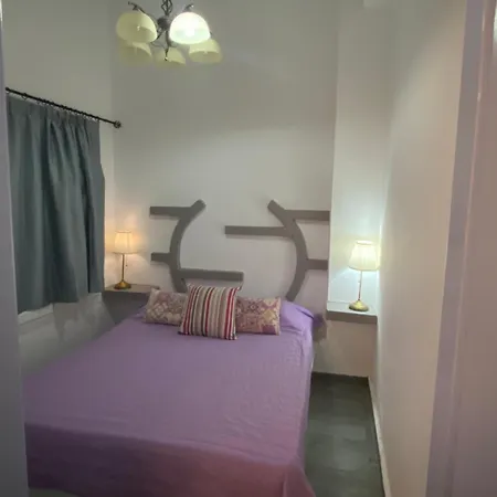 ペンション デラ ノンナ 3* Mykonos Town